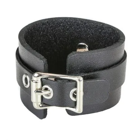 1 Line Buckle Wristband