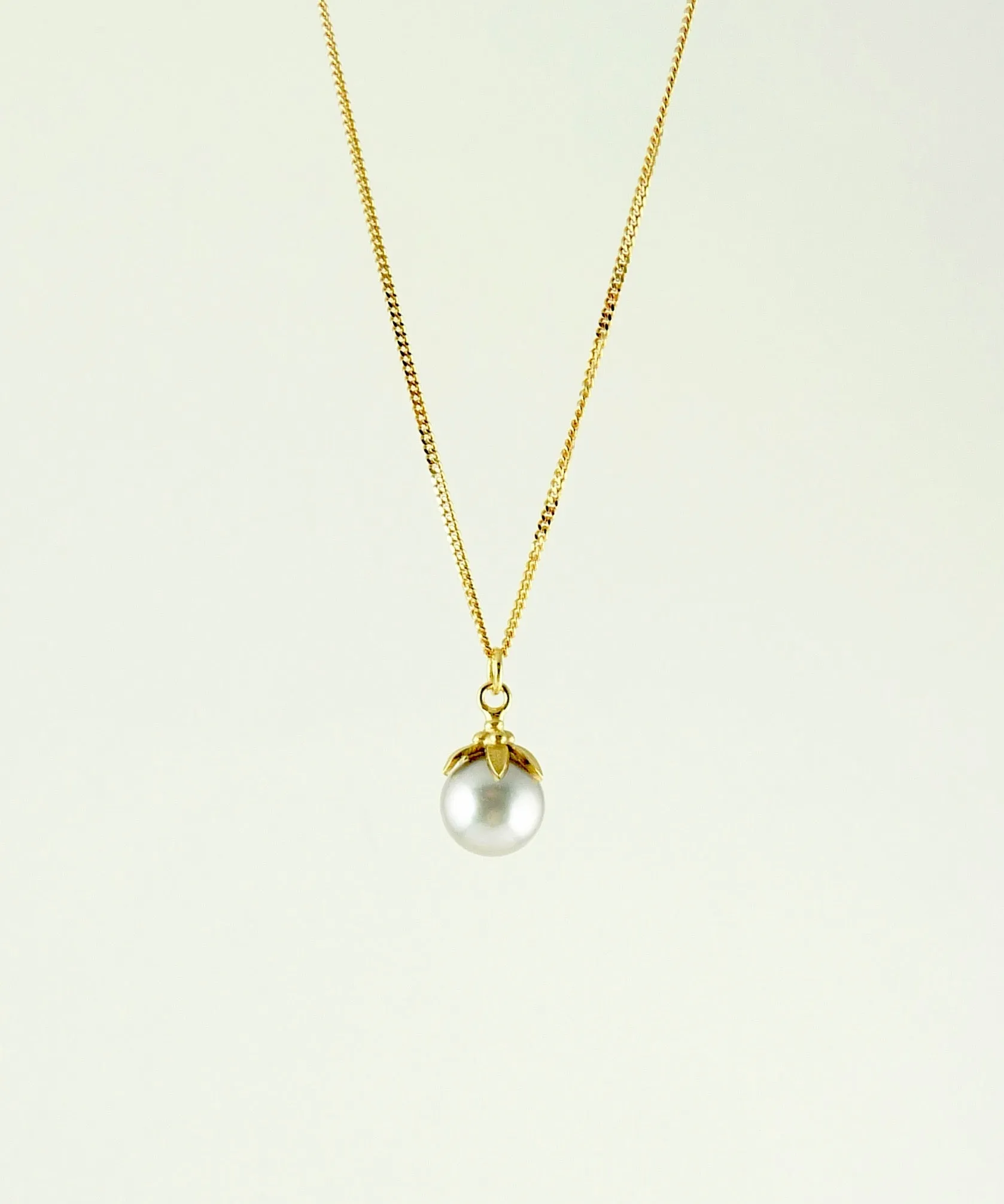 Anaïs Pearl Necklace