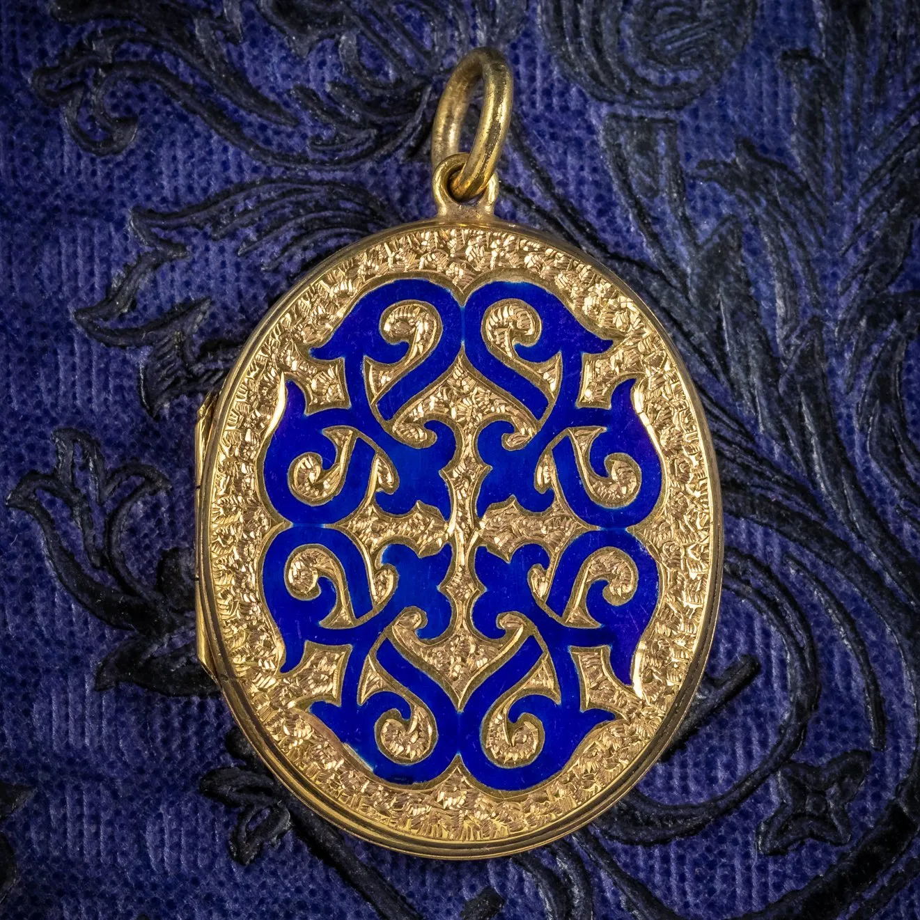 Antique Victorian 18Ct Gold Gilt Blue Enamel Locket Circa 1880