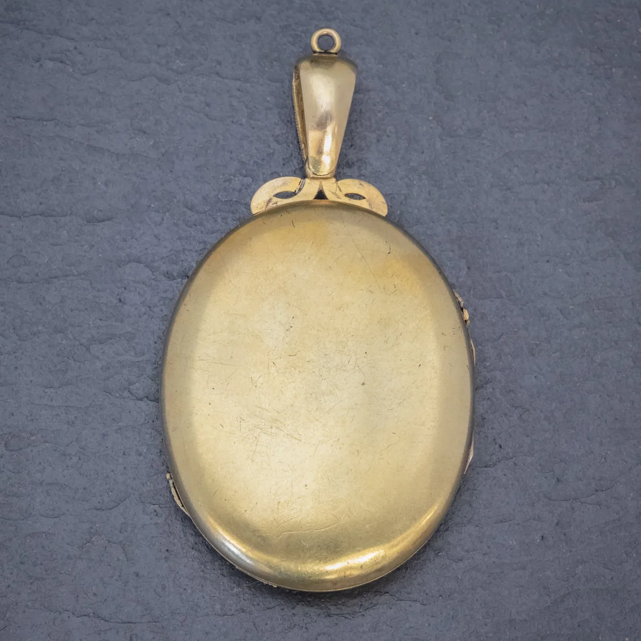 Antique Victorian Etruscan Revival Locket 18Ct Gold Circa 1880