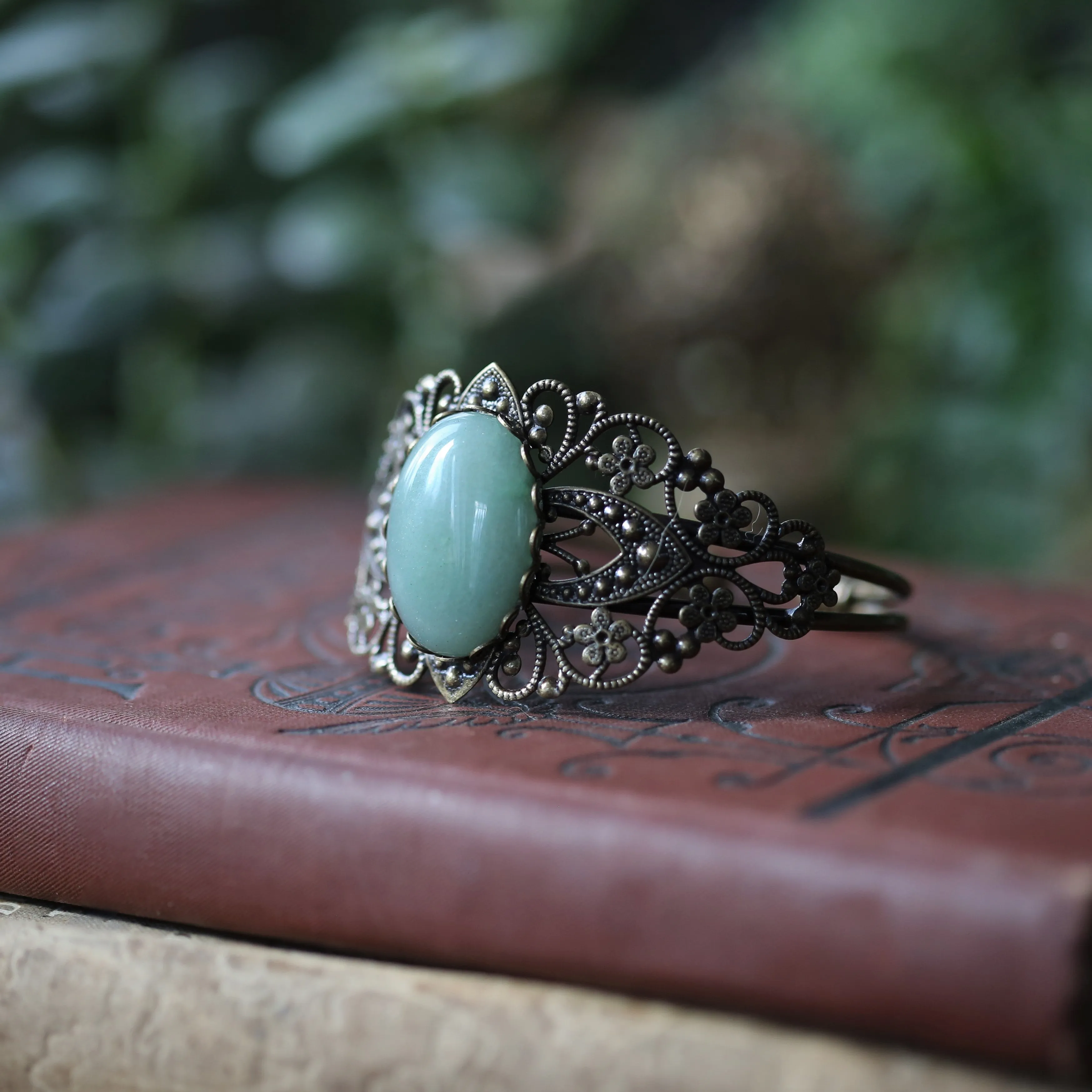 Aventurine Stone Vintage Style Necklaces, Rings and Earrings Jewelry Collection