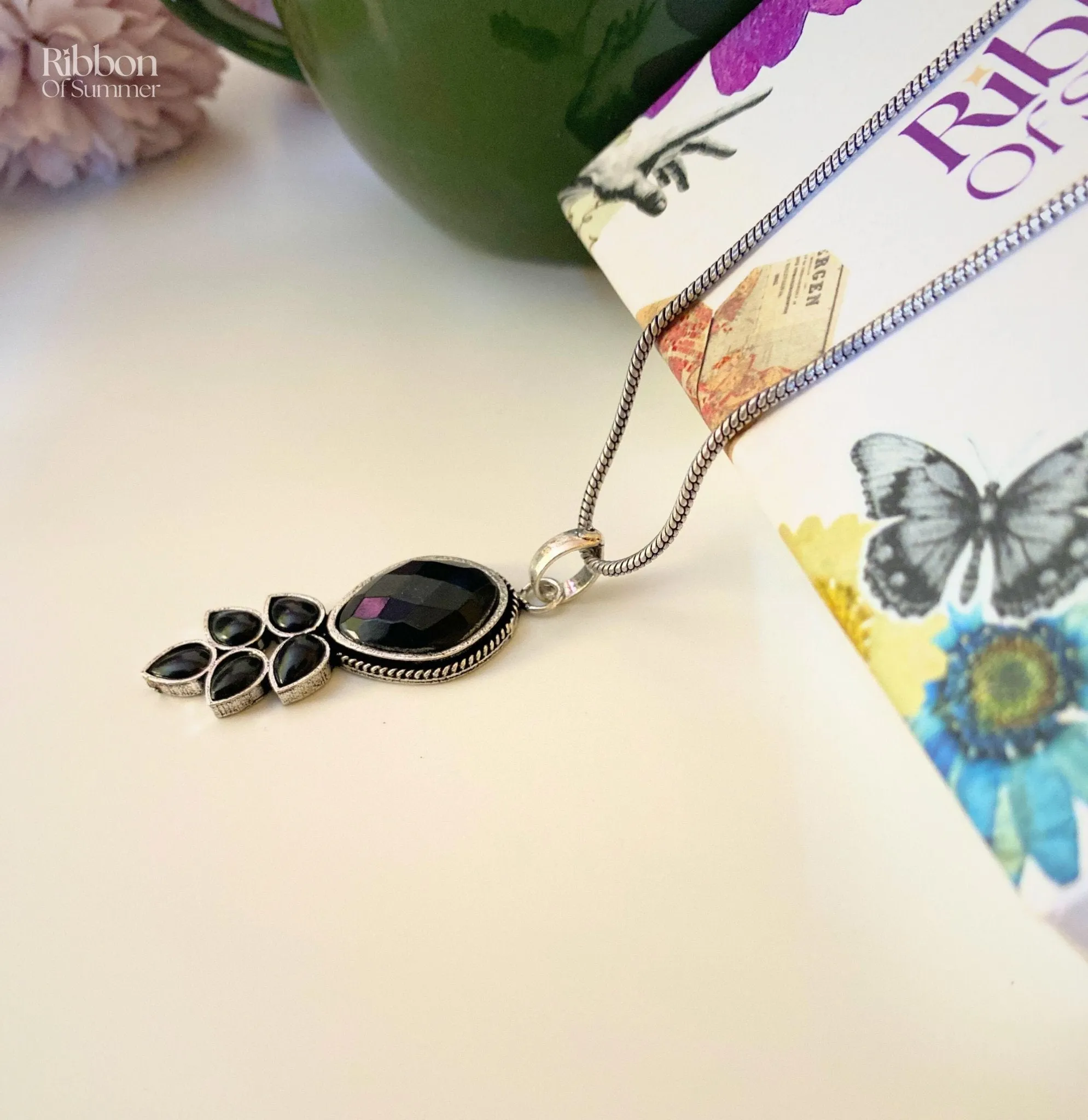 black locket for girls