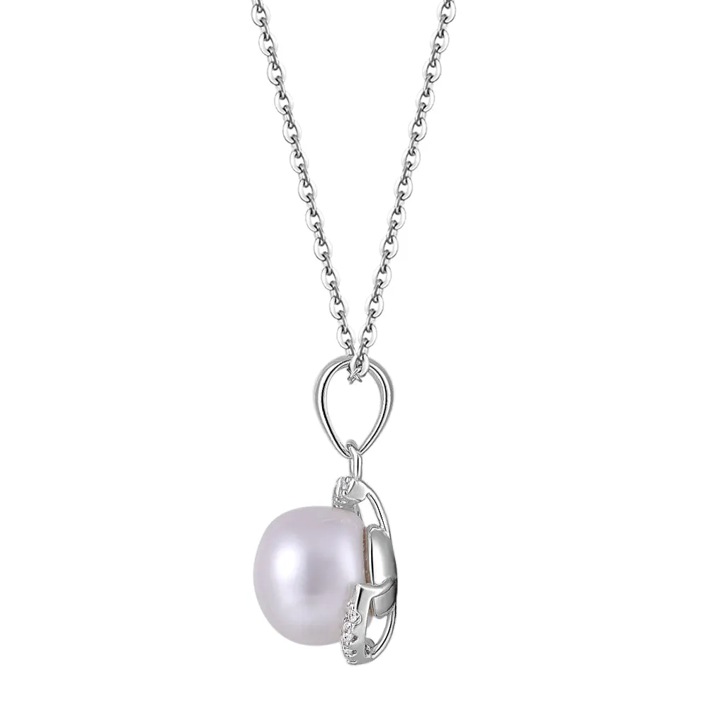 Cultured freshwater pearl necklace in sterling silver