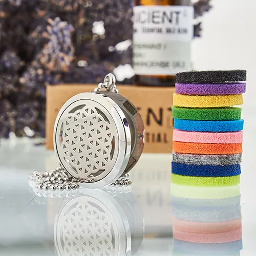 Elegant Aromatherapy Diffuser Necklace - Flower of Life 30mm | Stainless Steel Locket with Essential Oil Pads