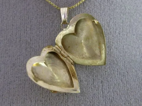 ESTATE 14KT YELLOW GOLD 3D LEAF FLOWER HEART LOCKET FLOATING PENDANT & CHAIN