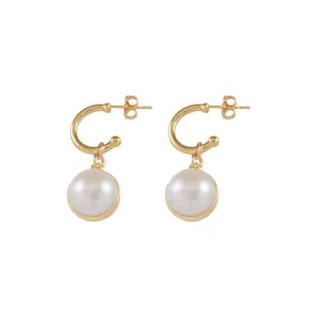 HOOP EARRINGS WITH PEARL