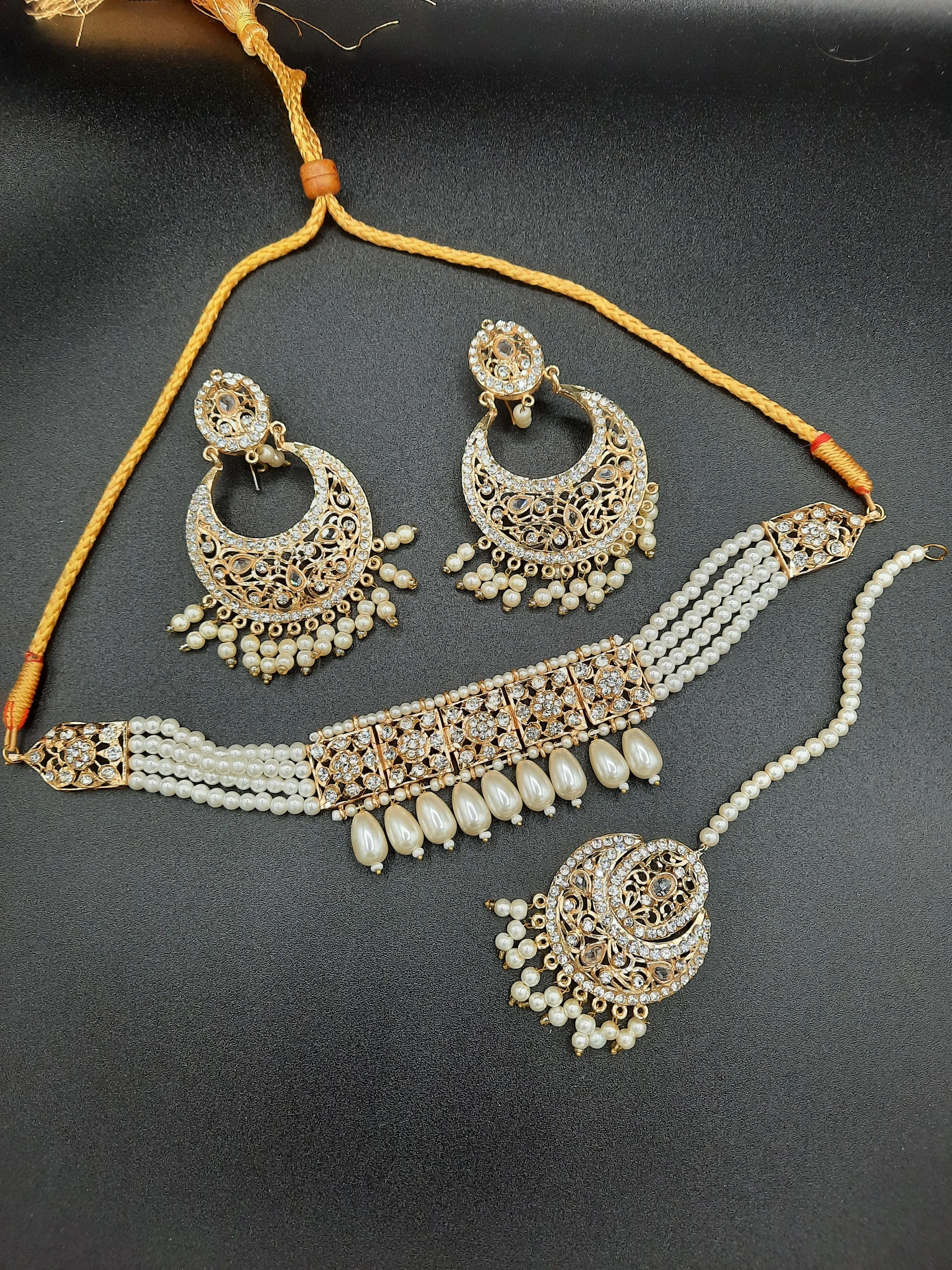 Hyderabadi gold plated jewelry set with choker, earrings &teeka