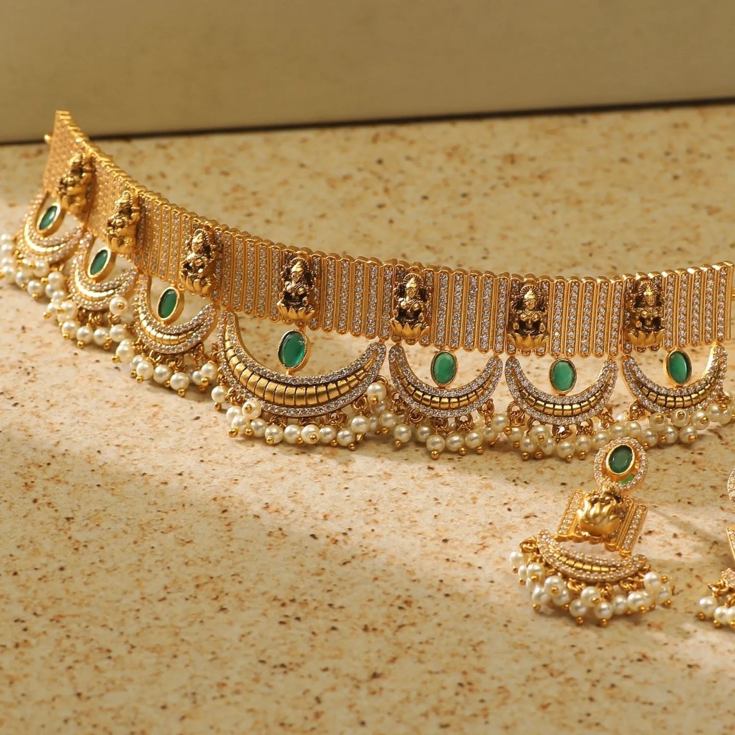 Iksha Antique Choker Set