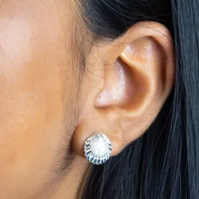 Large Clam Stopper Stud Earring