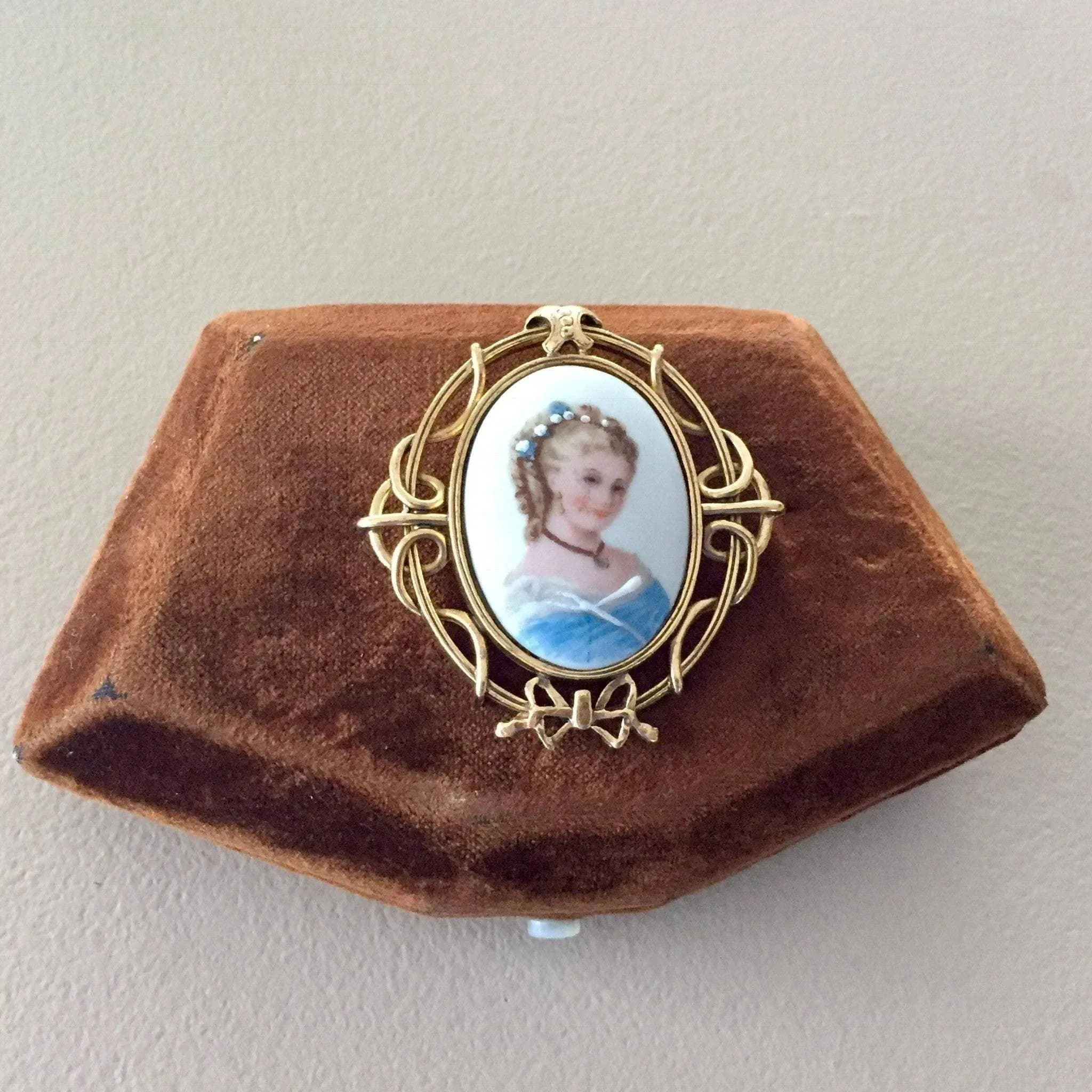 Limited Edition Berebi Limoges Porcelain Portrait Brooch