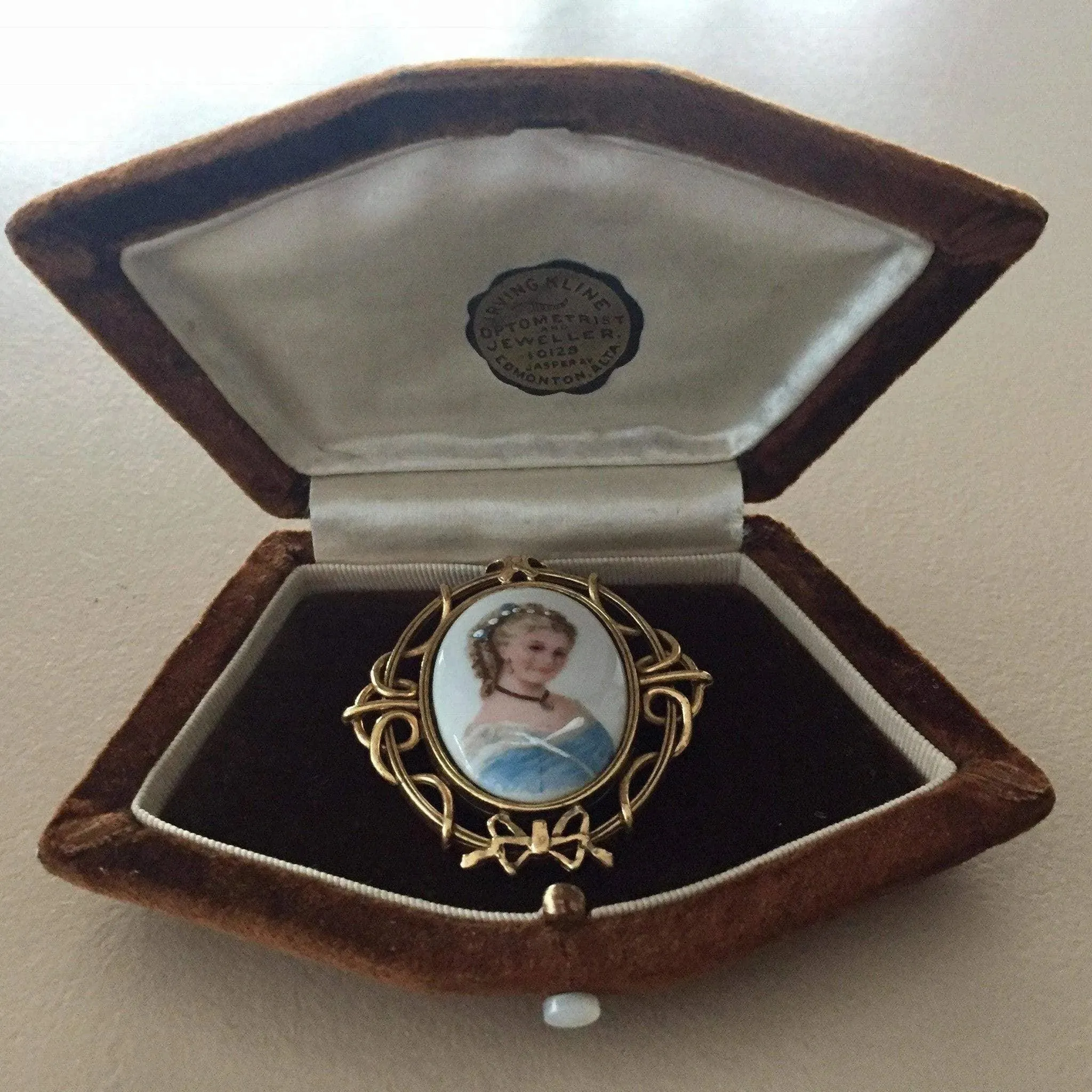 Limited Edition Berebi Limoges Porcelain Portrait Brooch