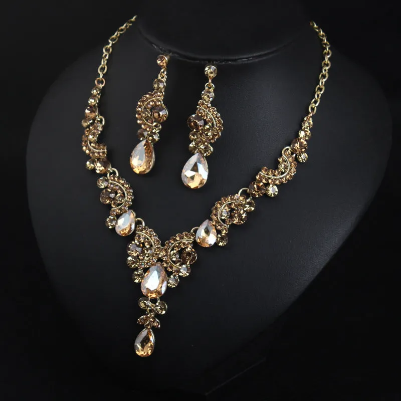 Luxury Women Rhinestone Pendant Chain Necklace Stud Earrings Wedding Jewelry Set Jewelry fashion Accessories