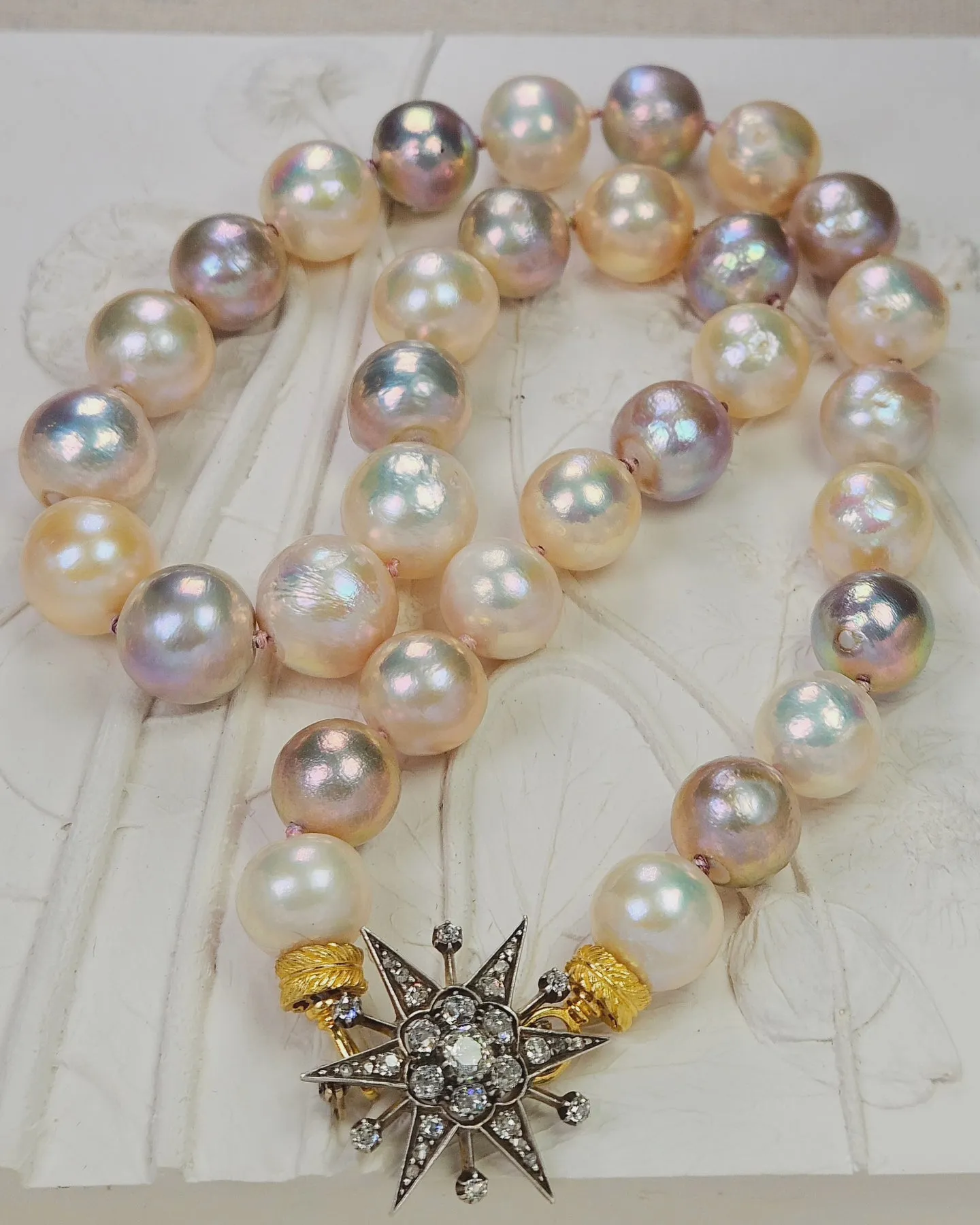 Natural Freshwater Edison Pastel Pink Peach Mermaid Large Pearl 18K Yellow Gold Necklace 18"