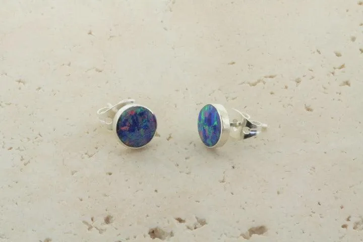 opal stud - circle - grape