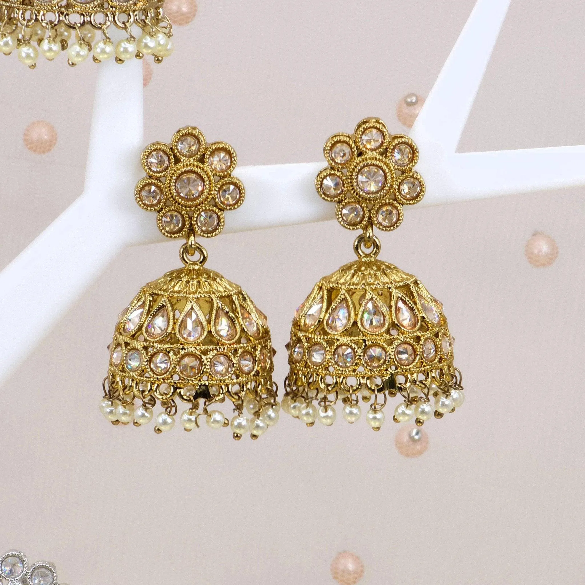 Rohi - Jhumki Earrings