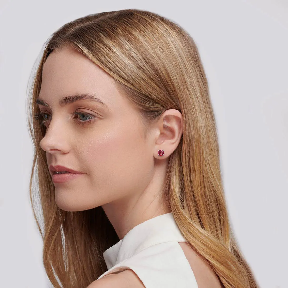 SENA - Round Ruby 18k White Gold Stud Earrings
