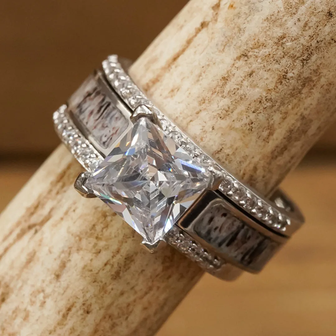 The Grand Kenai Wedding Set