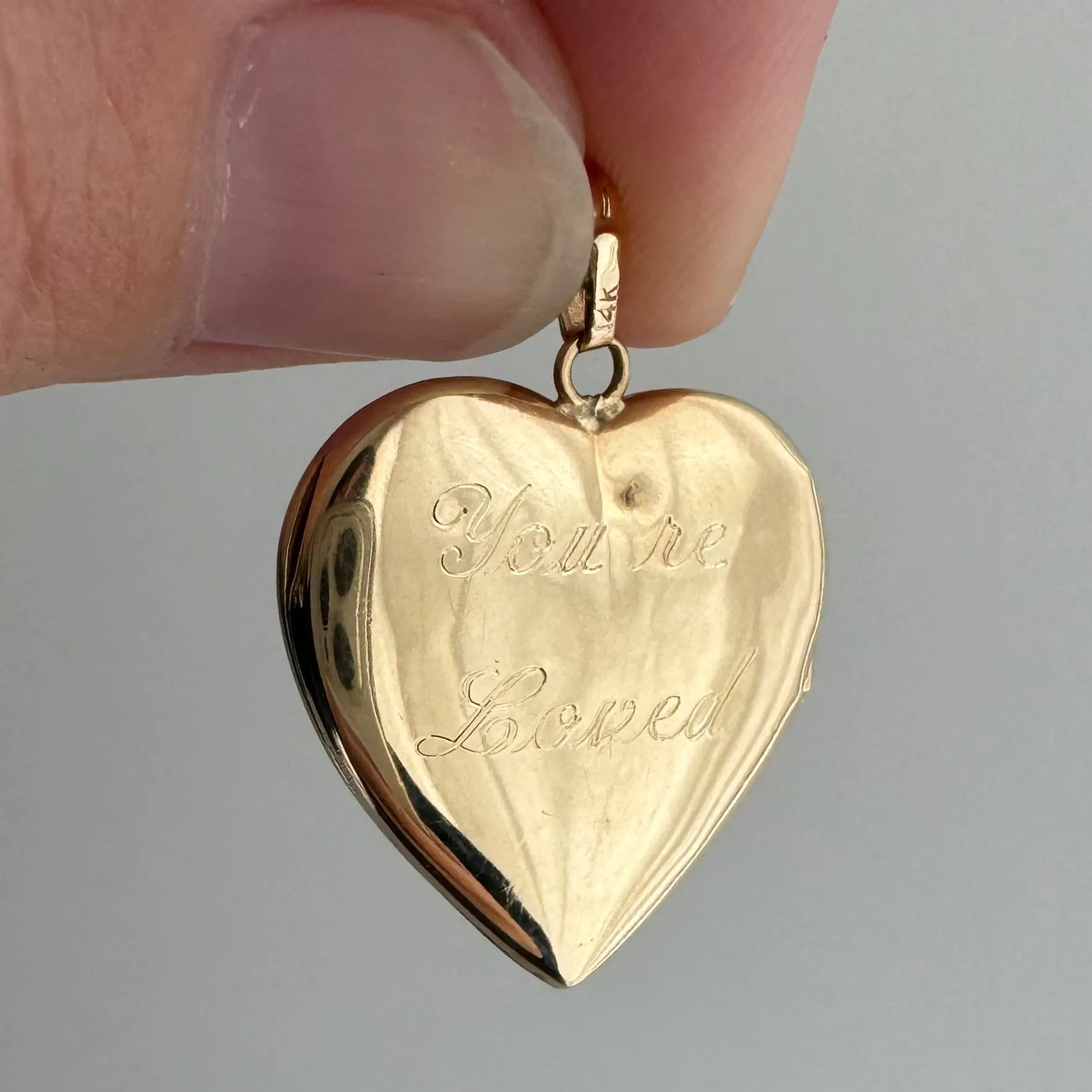 V I N T A G E // you're loved / 14k sweetheart style heart locket / a pendant