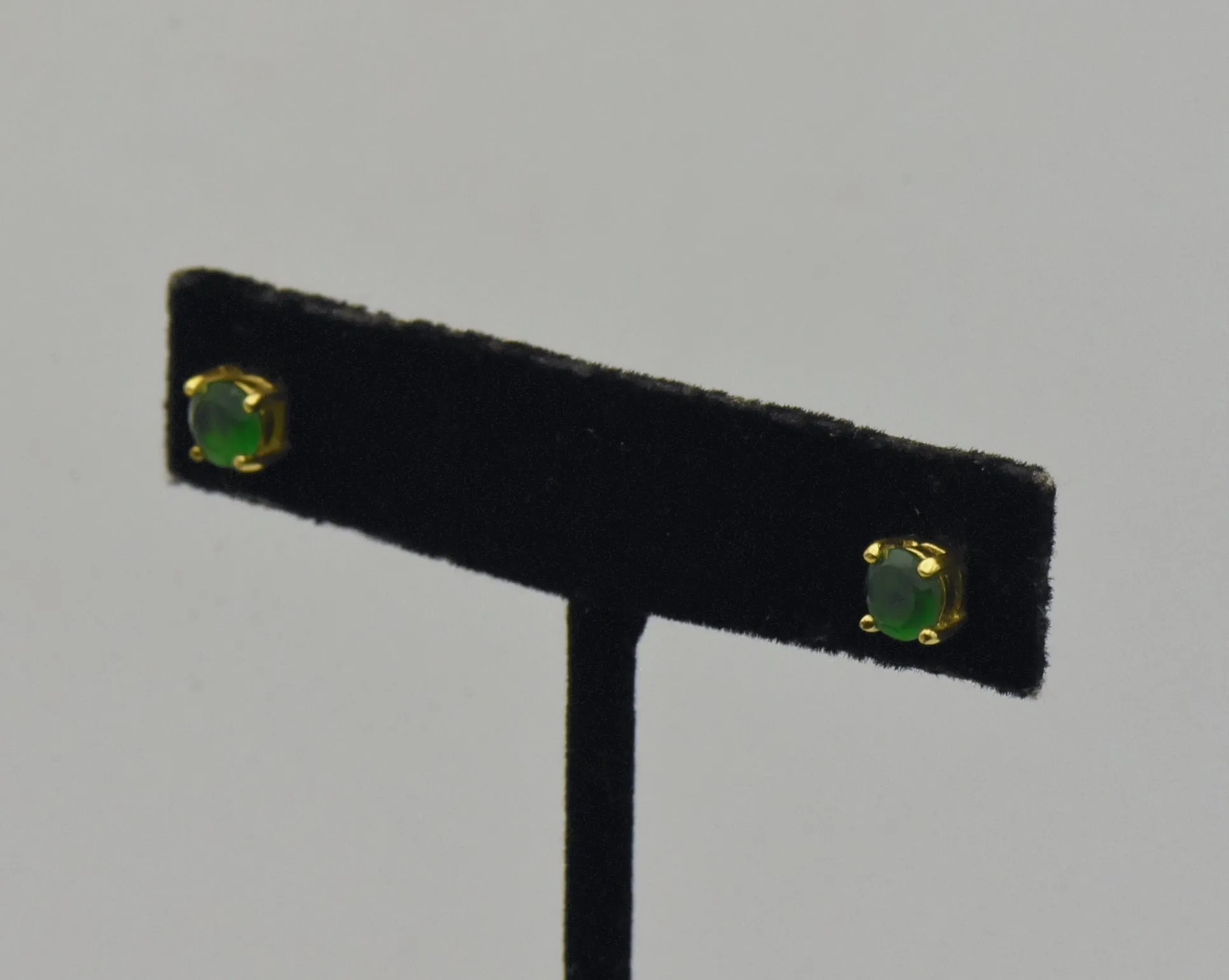 Vintage Gold Tone Sterling Silver Green Glass Stud Earrings