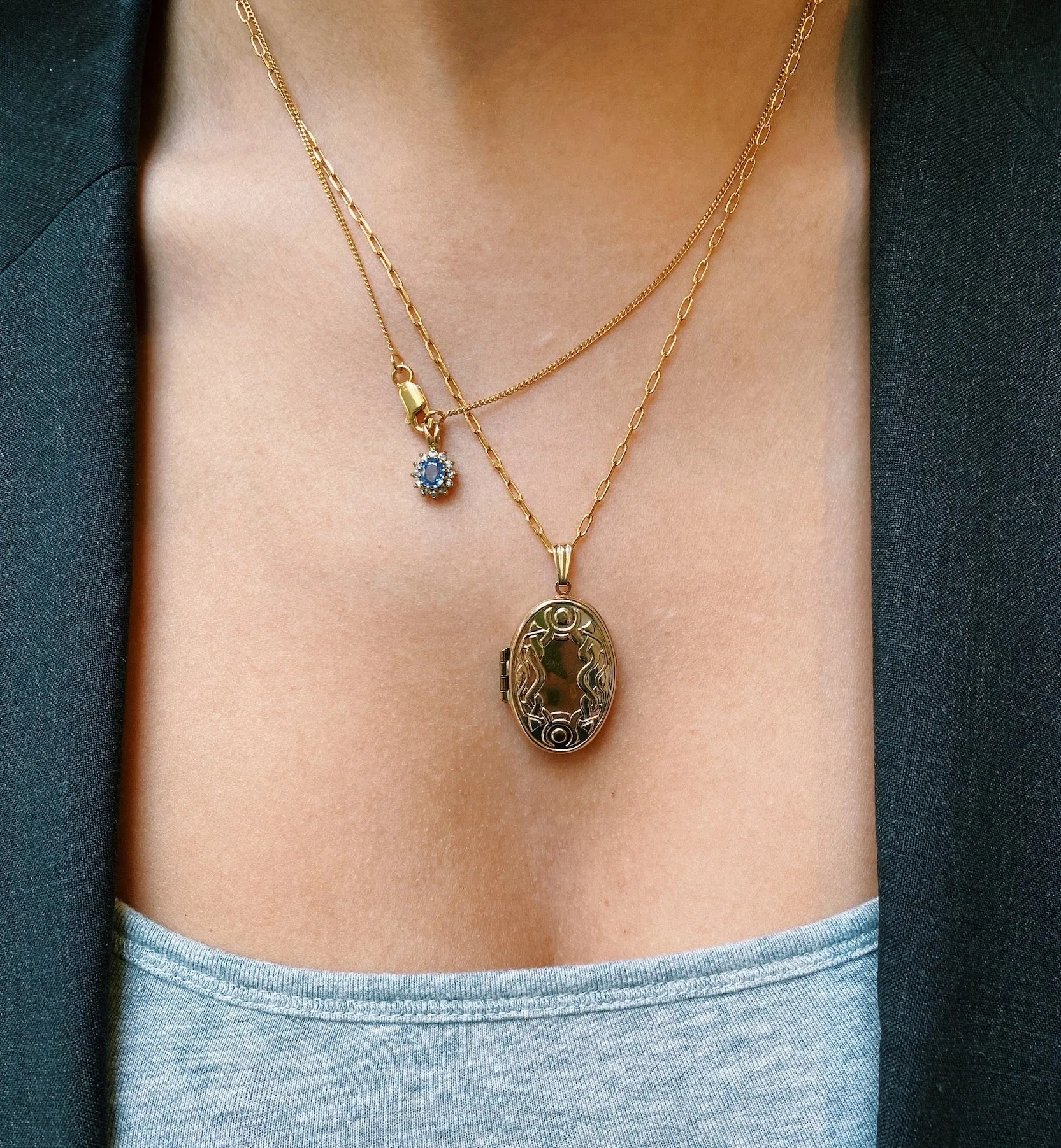 Vintage Oval Gilded Memory Locket