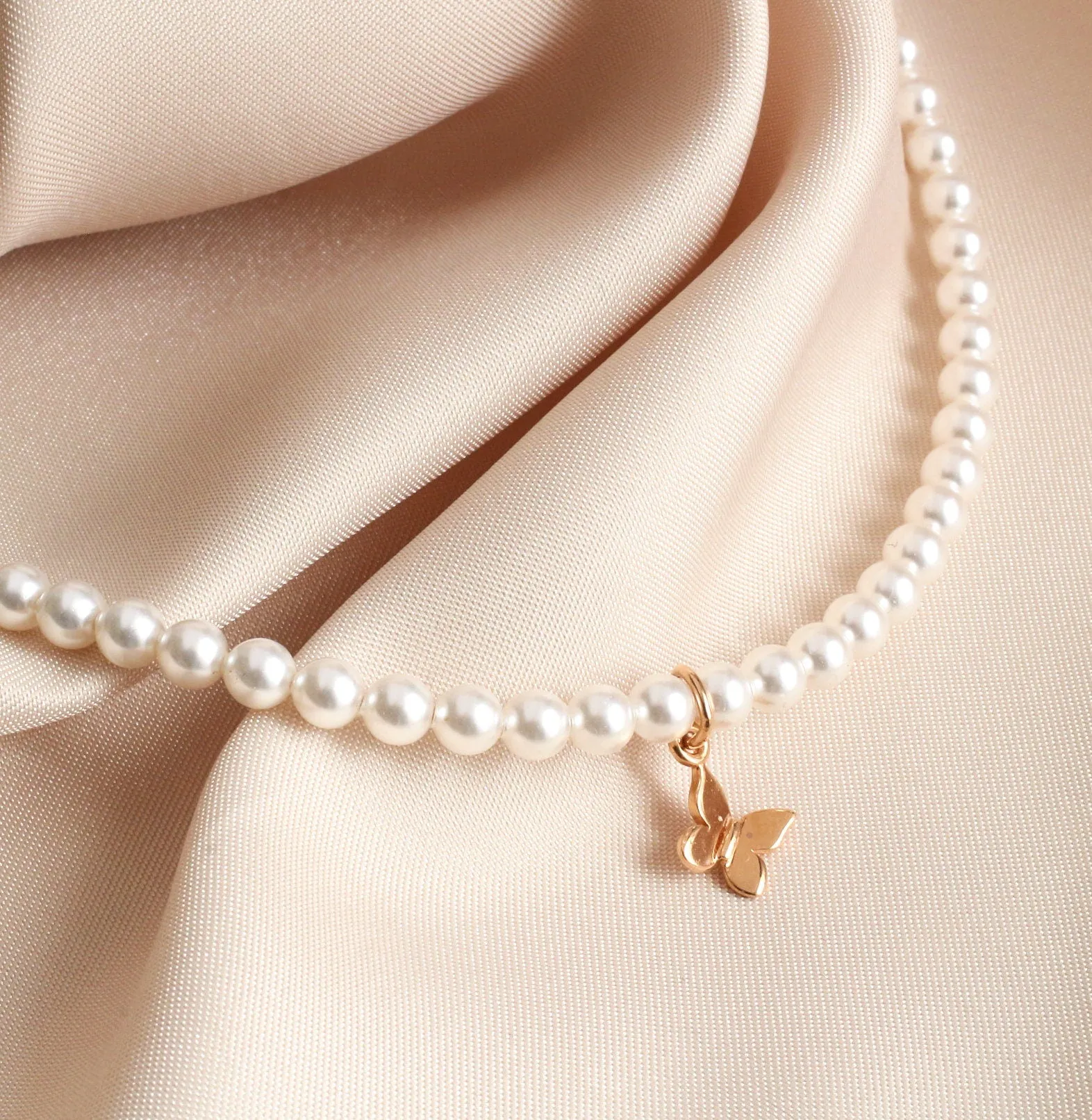 White Pearl and Rose Gold Butterfly Necklace