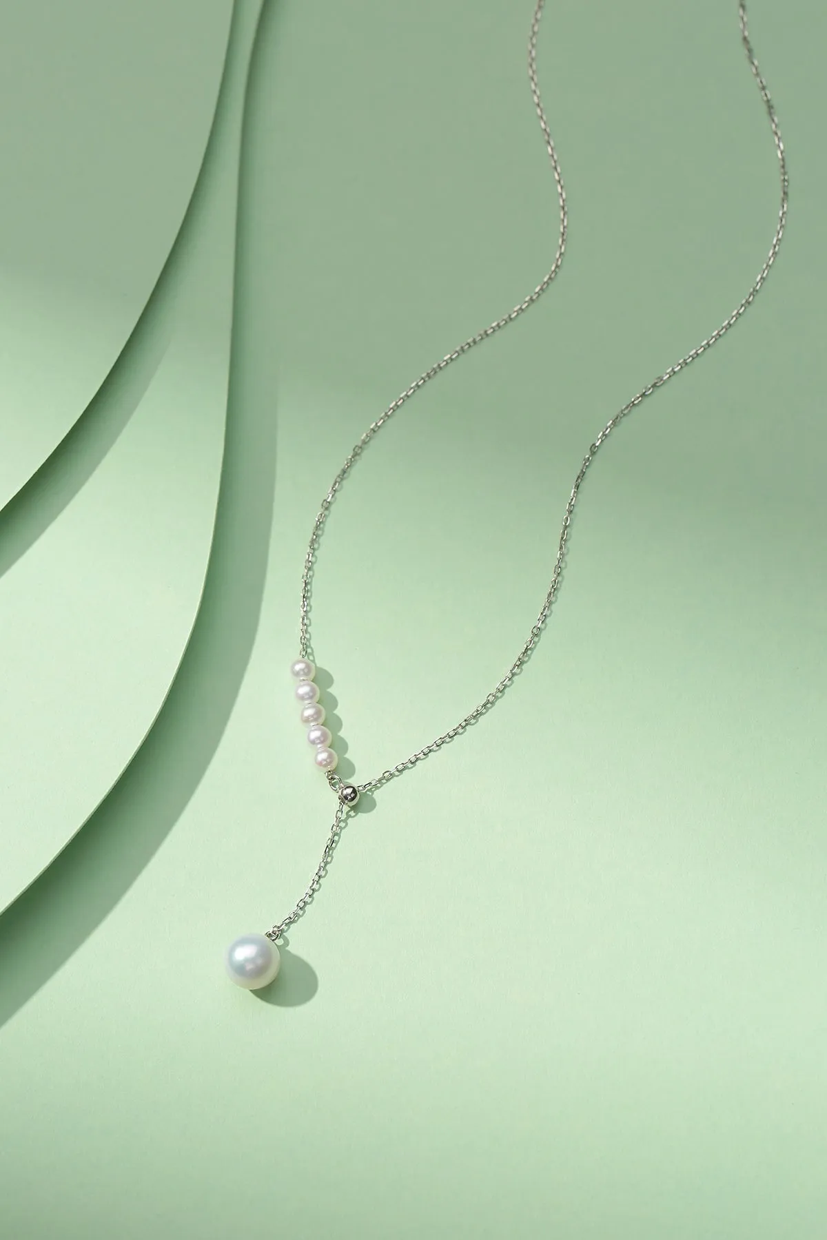 Y Shape Pearl Pendant Necklace