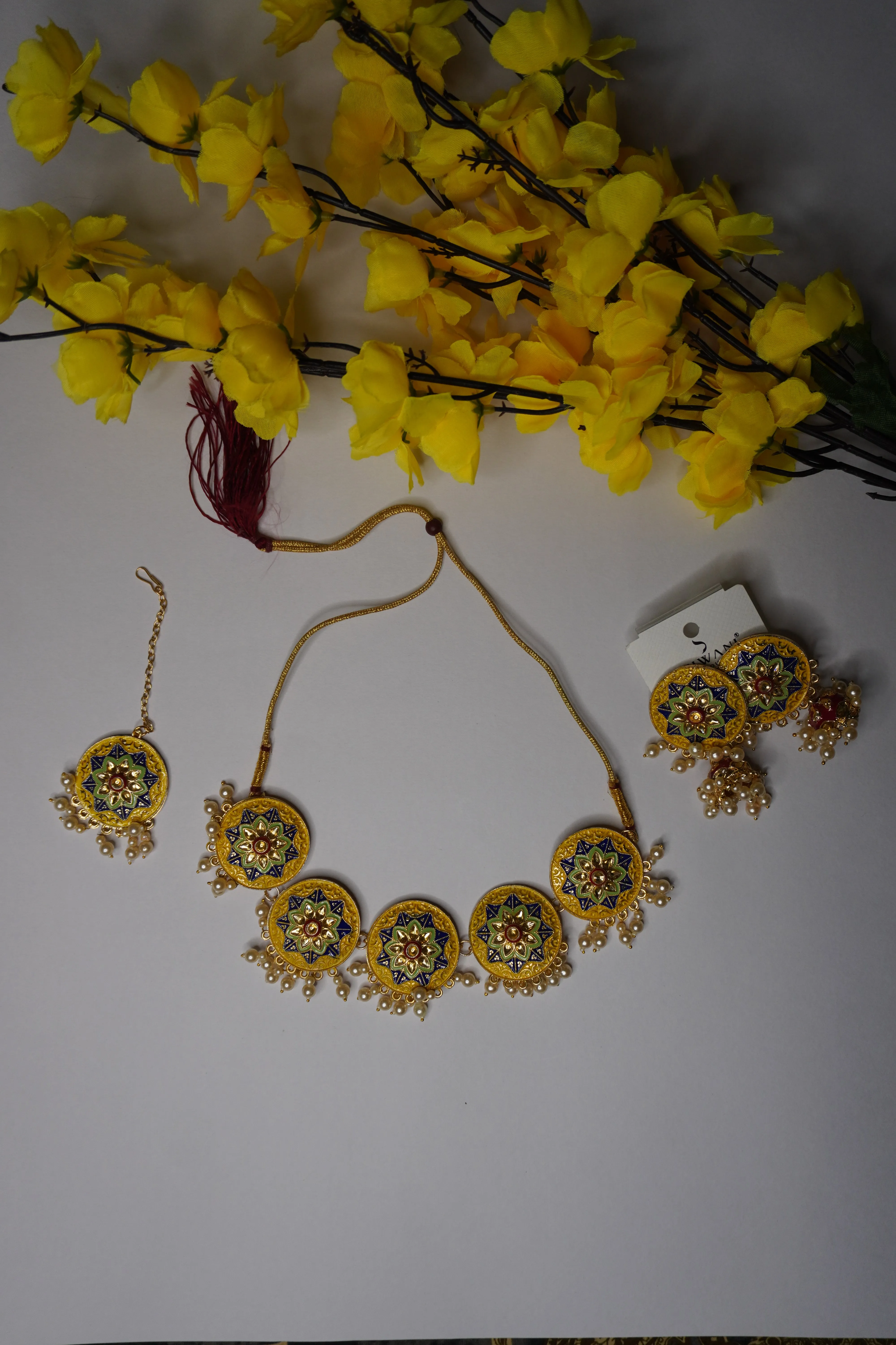 Yellow Colour Choker Necklace with Earring & Maang Tikka